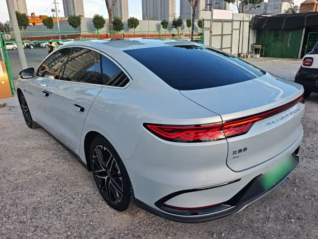 BYD Han — миниатюра 5