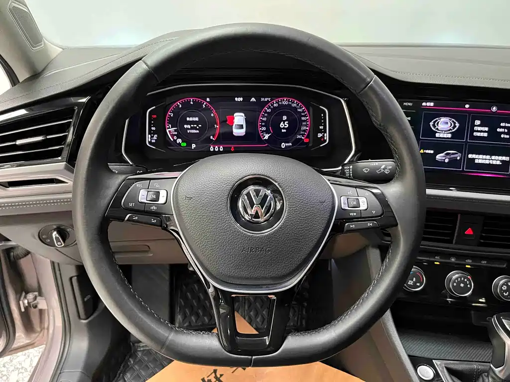 Volkswagen Sagitar — миниатюра 8