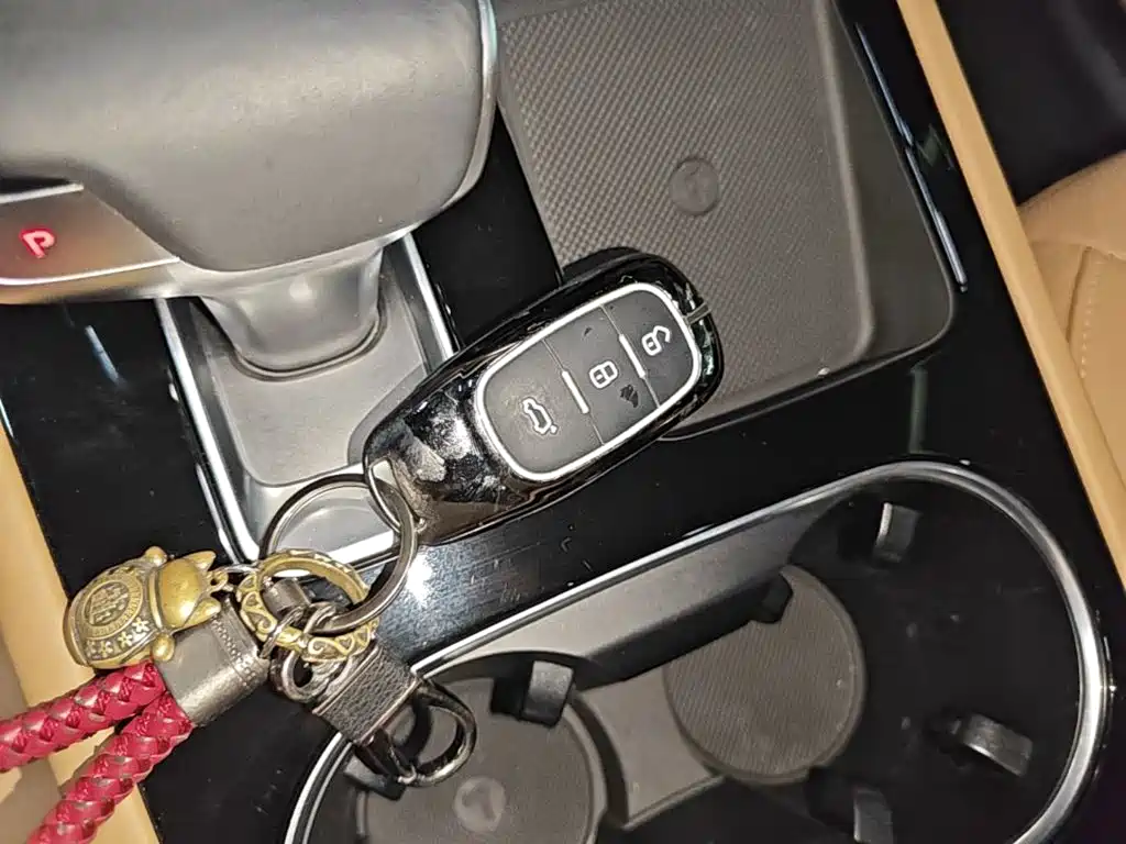 Li Auto Li ONE — миниатюра 9