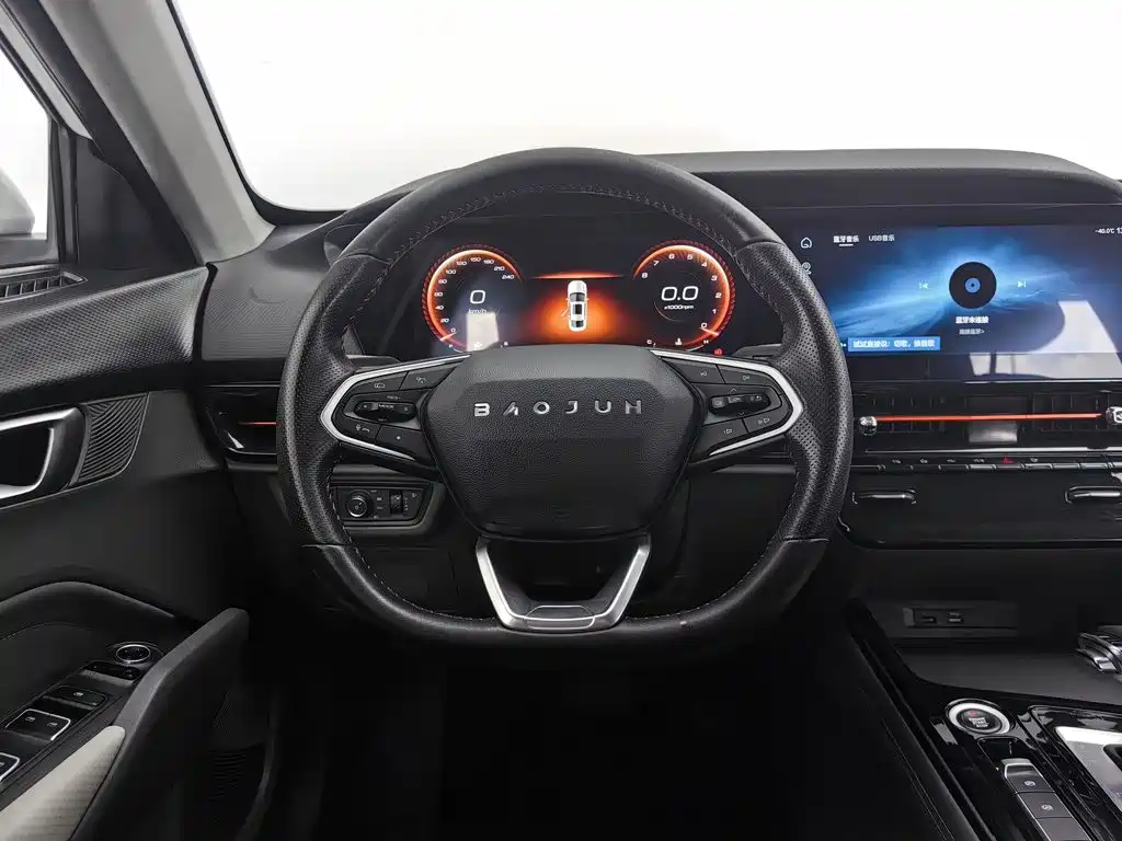 Baojun RC-6 — миниатюра 11
