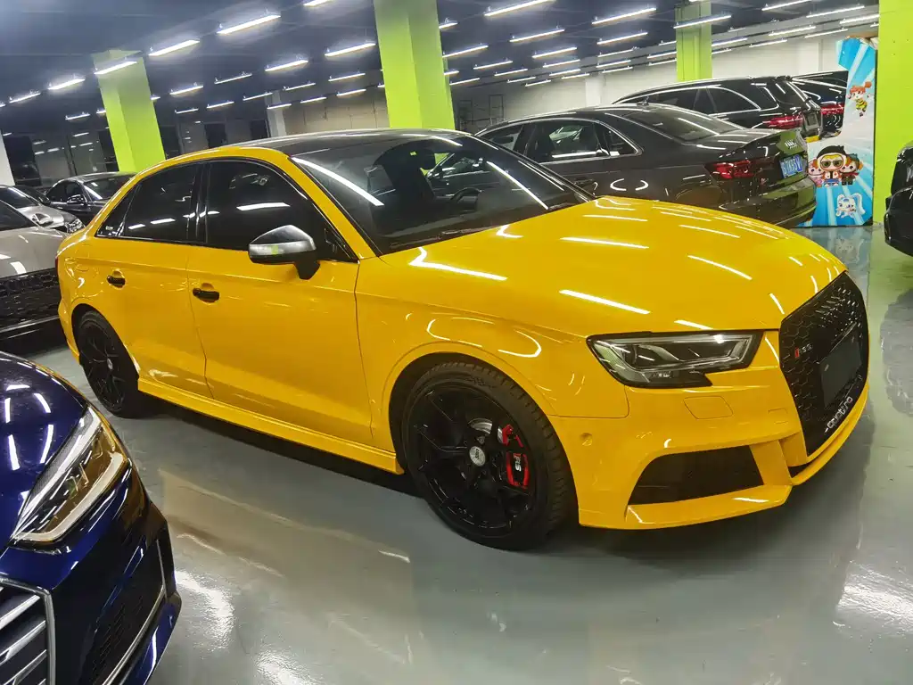 AUDI S3