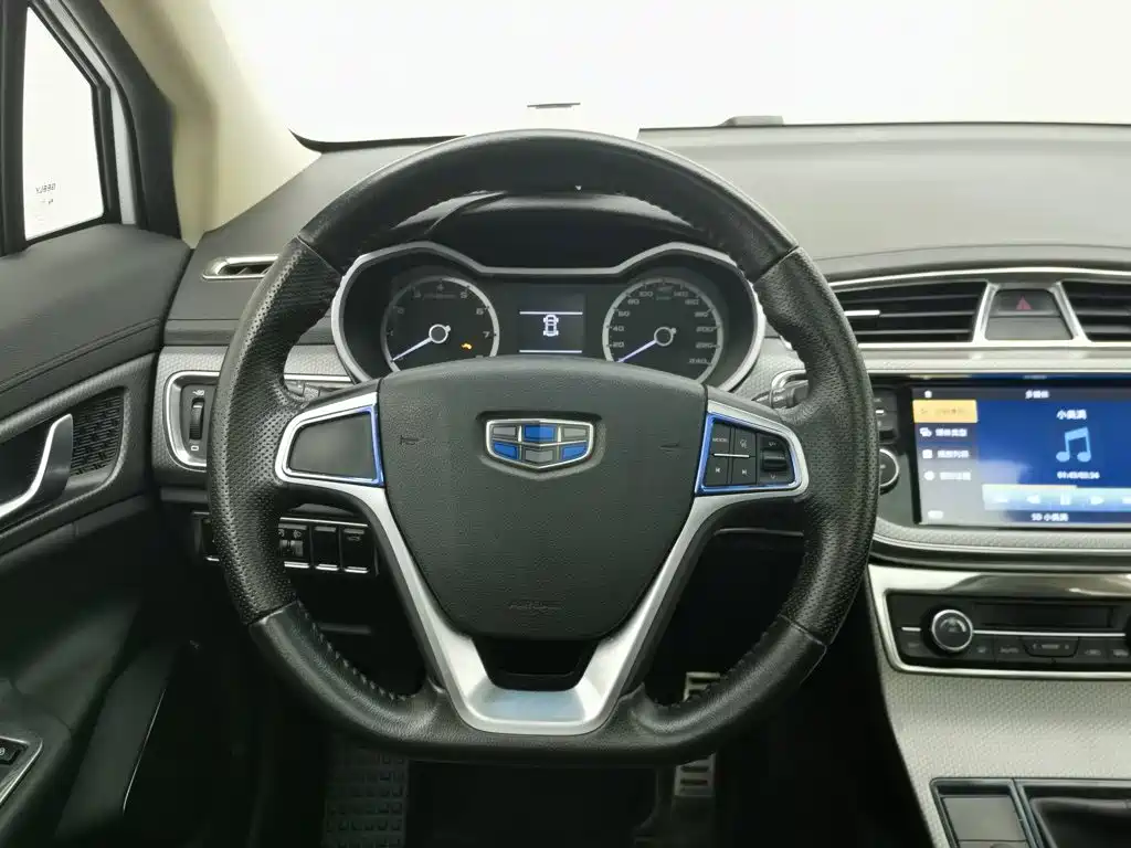 Geely Emgrand GS — миниатюра 11
