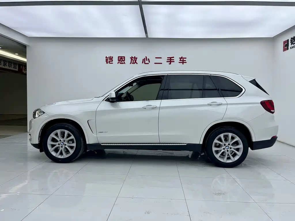 BMW X5 2018 xDrive28i