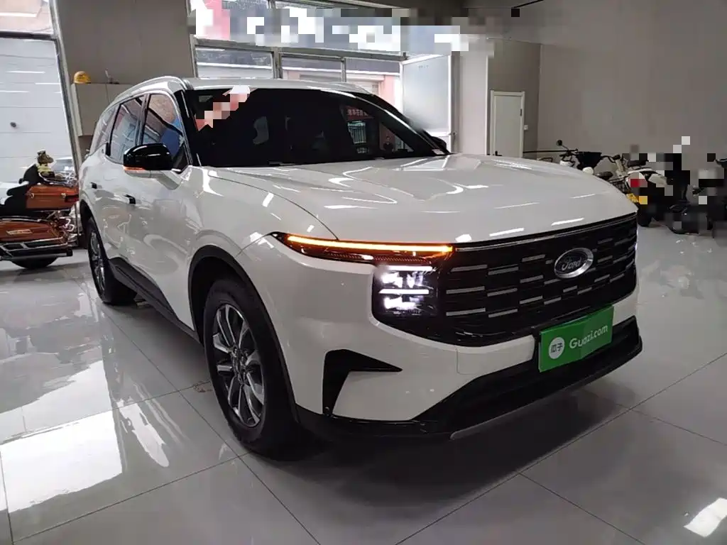Ford Edge — миниатюра 4
