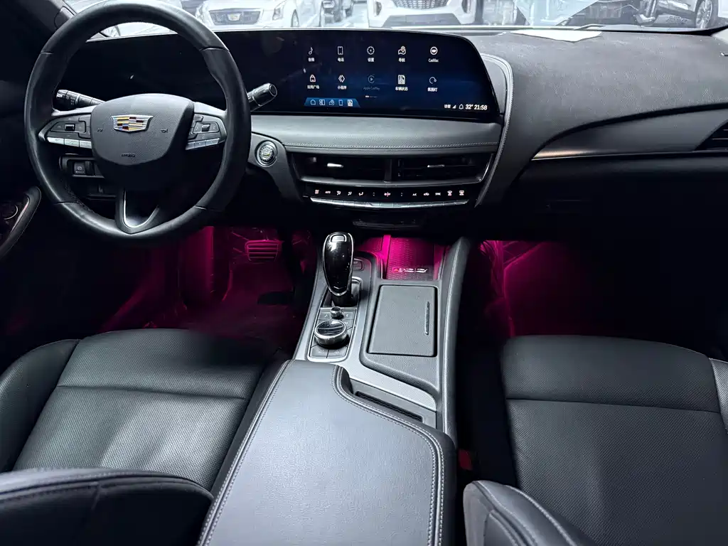 Cadillac CT5 — миниатюра 15