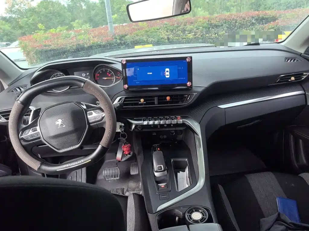 Peugeot 4008 — миниатюра 10