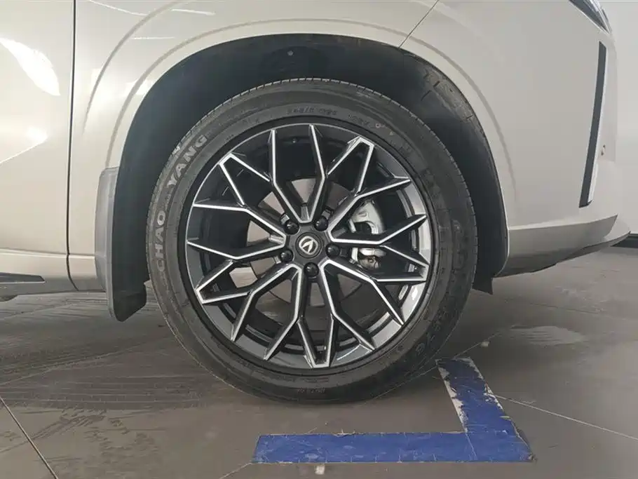 CHANGAN UNI Z NEW ENERGY