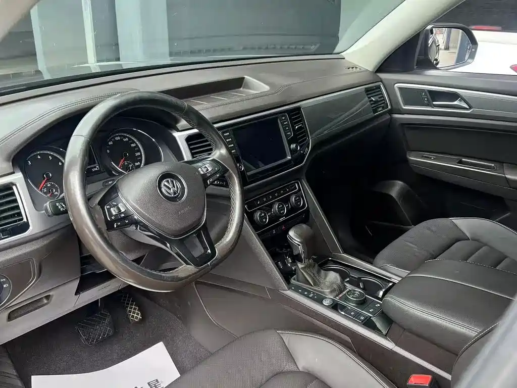 Volkswagen Teramont — миниатюра 11
