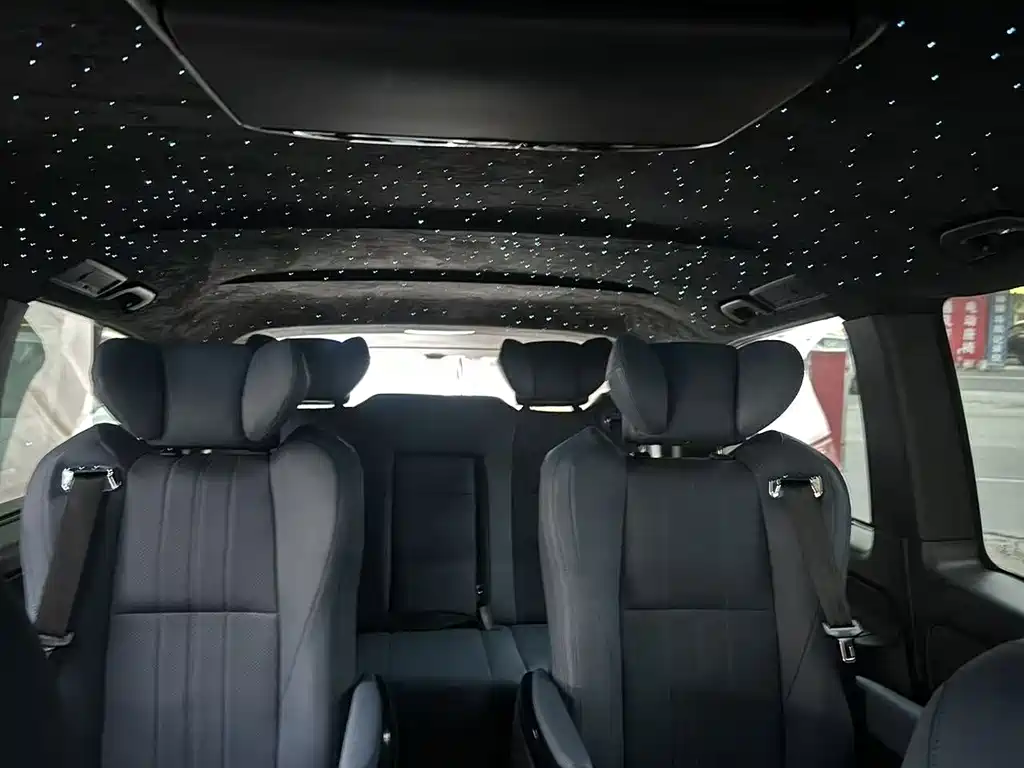 Mercedes-Benz Vito — миниатюра 12