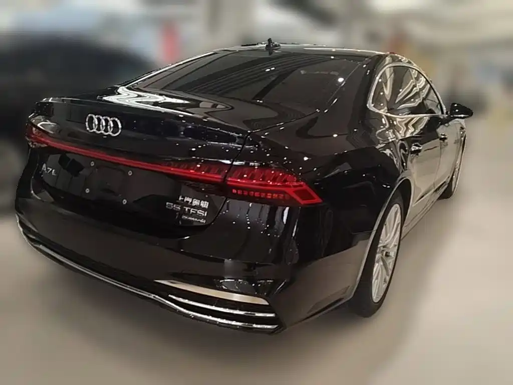 Audi A7L — миниатюра 12