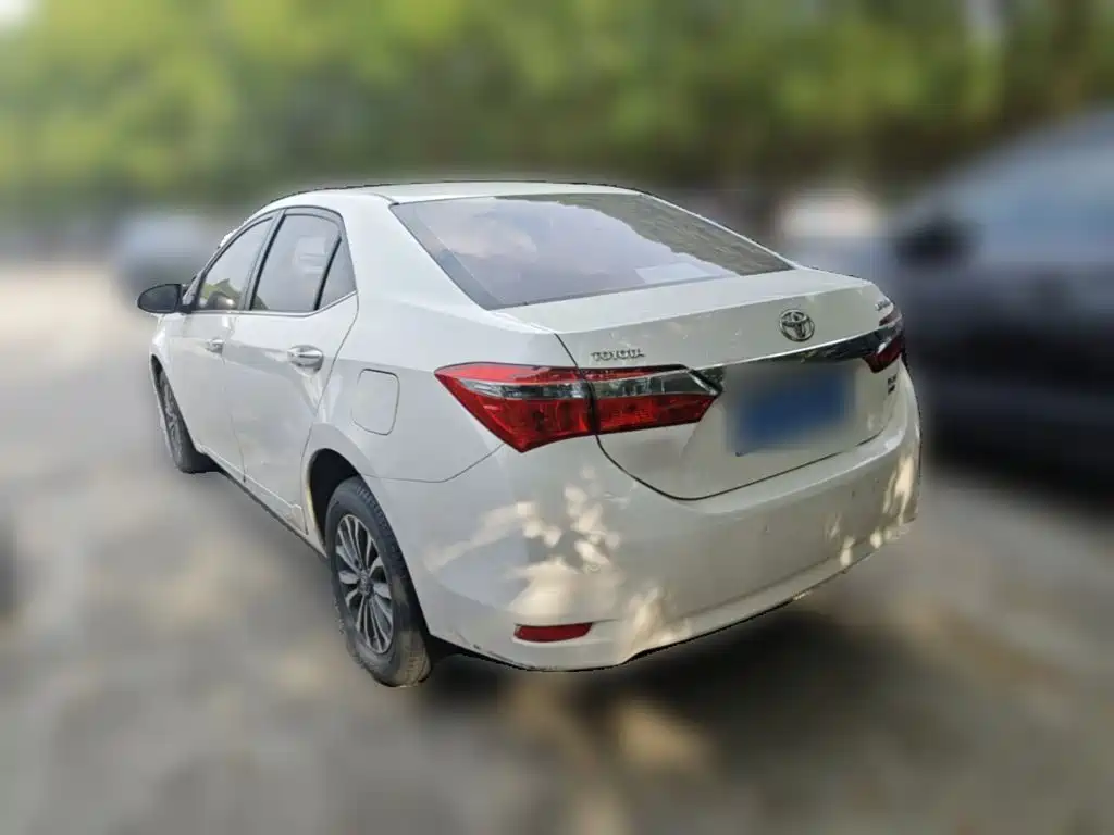 Toyota Corolla — миниатюра 9