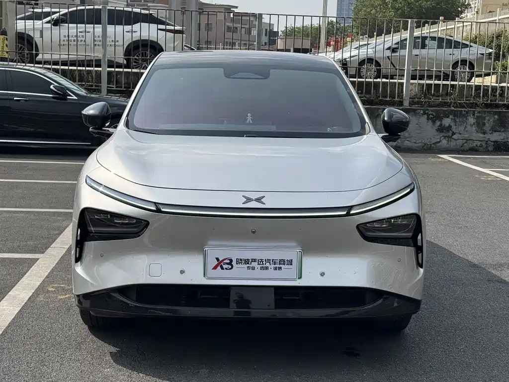 XPeng G7 — миниатюра 2