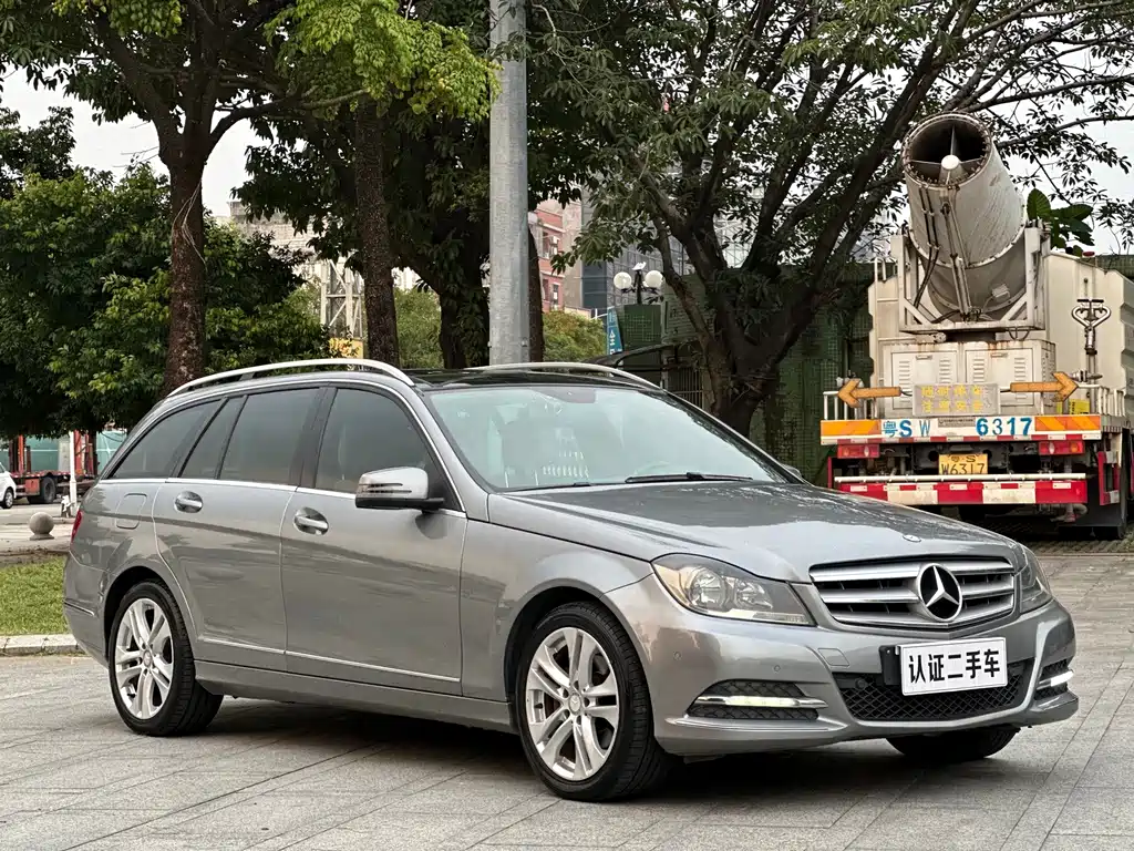 Mercedes-Benz C-Class (Import) — миниатюра 5