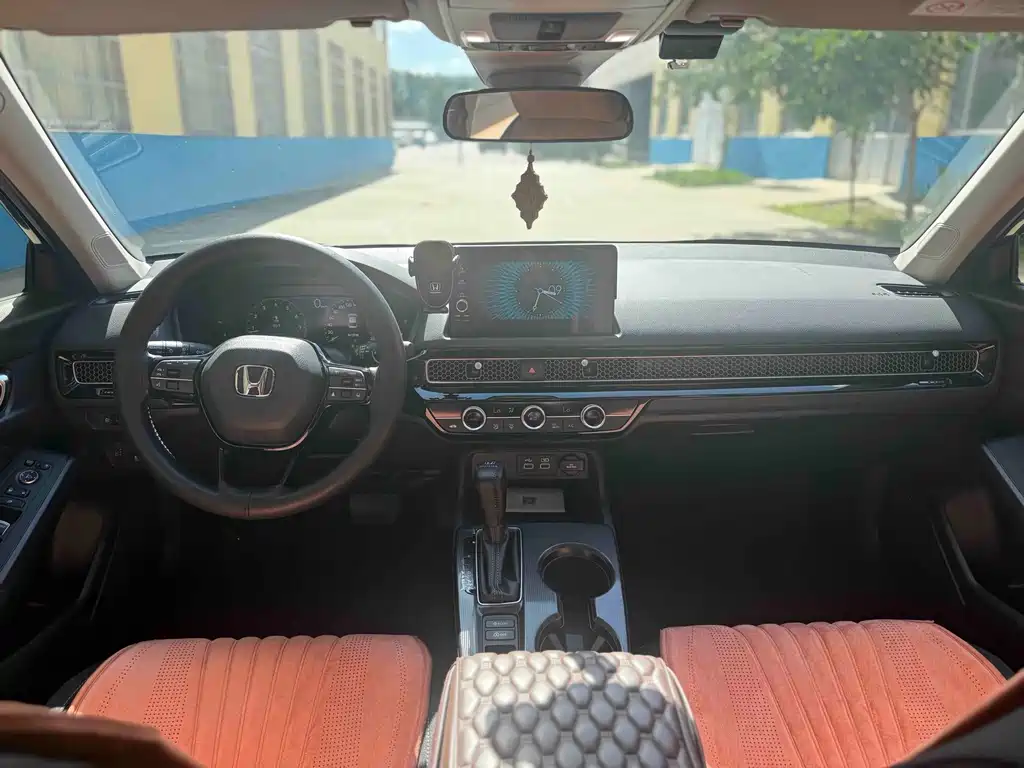 Honda Civic 2022 240TURBO CVT