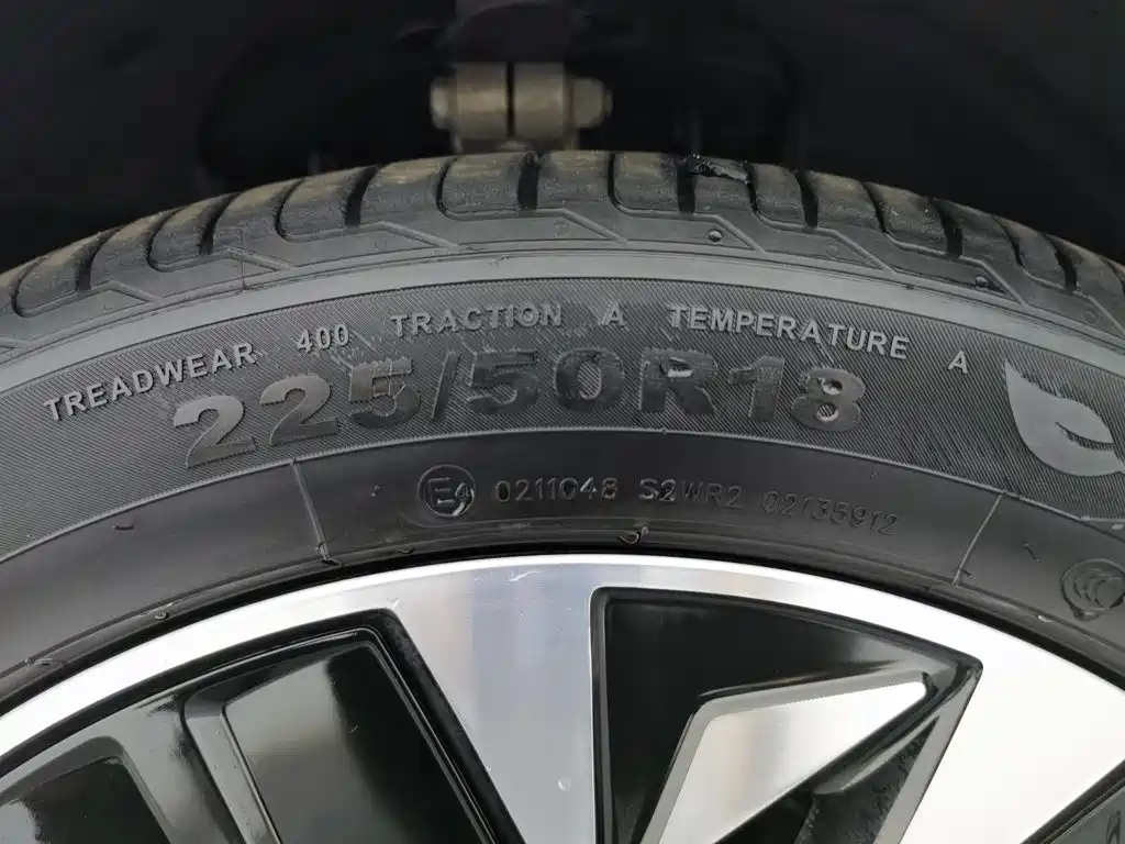 BYD Seal — миниатюра 24