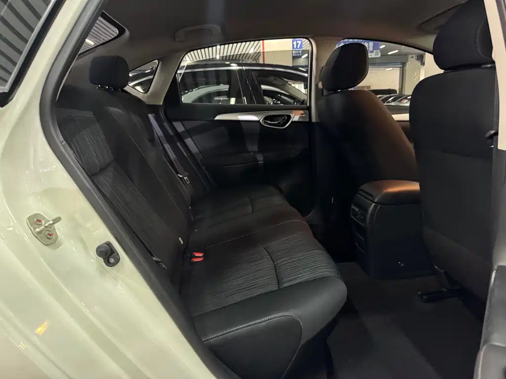 Nissan Sylphy — миниатюра 5