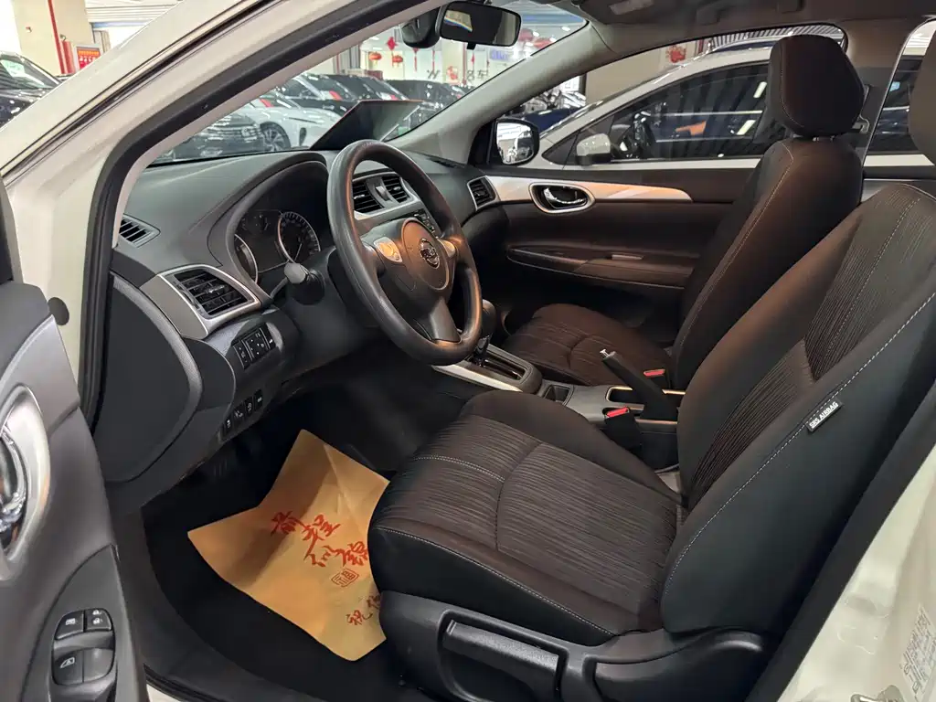 Nissan Sylphy — миниатюра 7