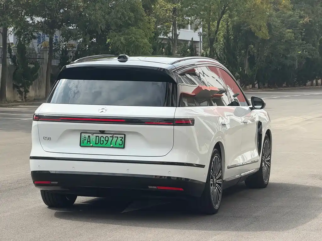 NIO ES8 — миниатюра 30