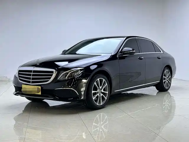 Mercedes-Benz E-Class 2019