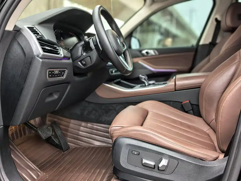 BMW X5 2020 xDrive40i M Sport