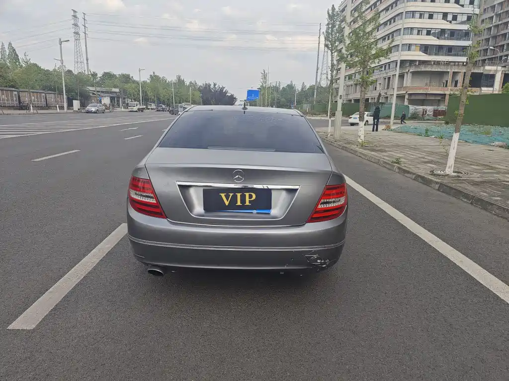 Mercedes-Benz C-Class C 2010 C 200 CGI