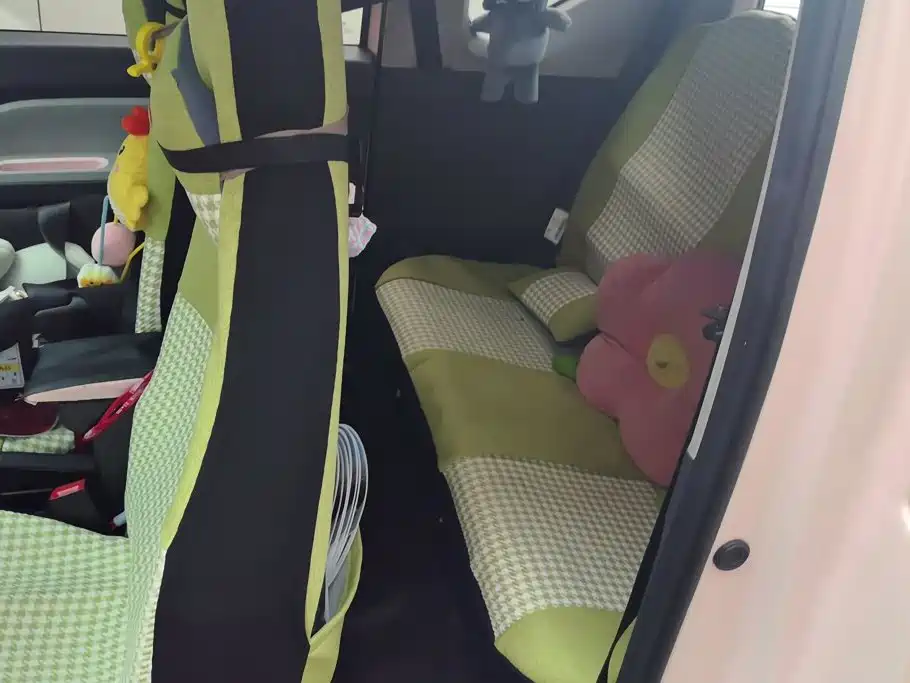 Wuling MINIEV — миниатюра 11