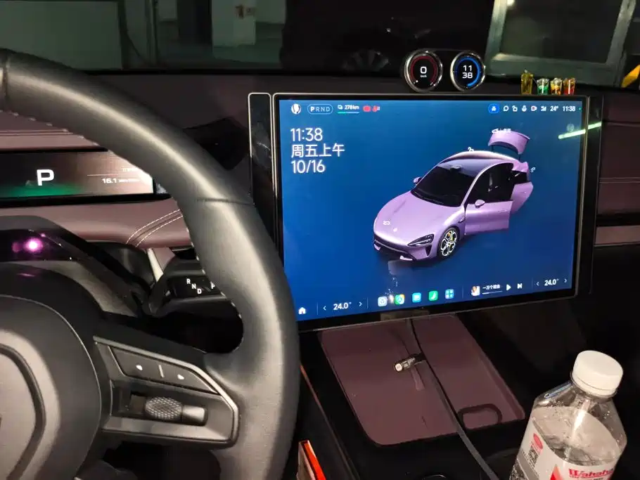 Xiaomi SU7 — миниатюра 14