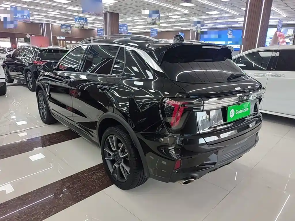 Lynk & Co 01 — миниатюра 5