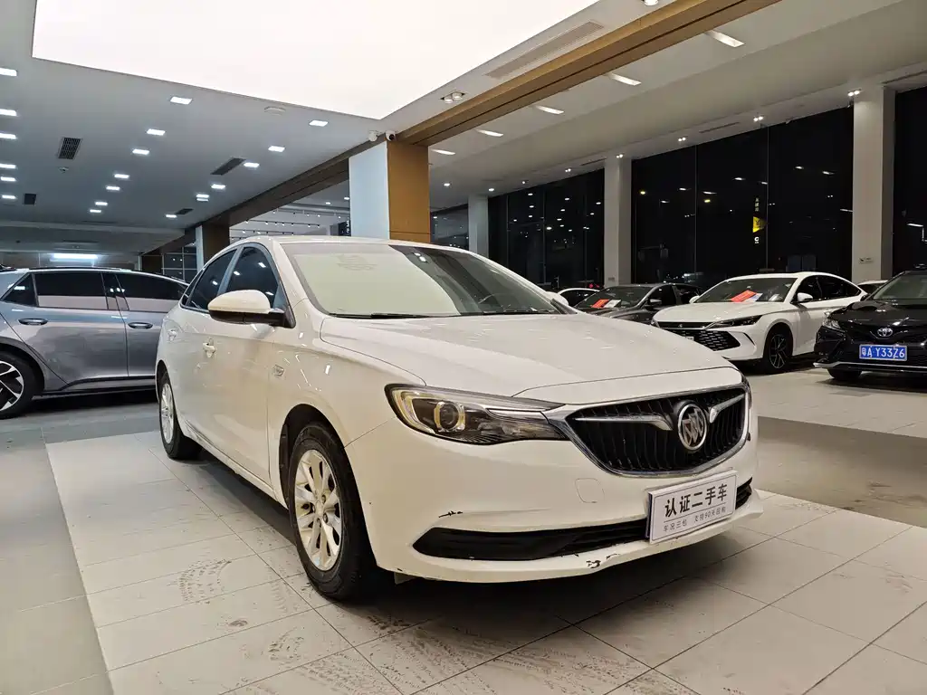 Buick Excelle — миниатюра 3