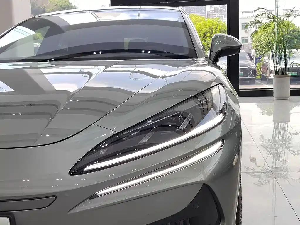 Denza Z9GT 2024 1100 Ultra