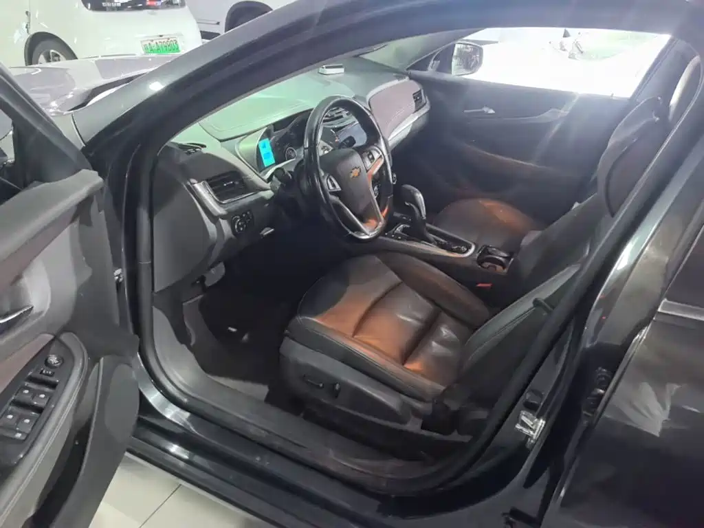 Chevrolet Malibu — миниатюра 16
