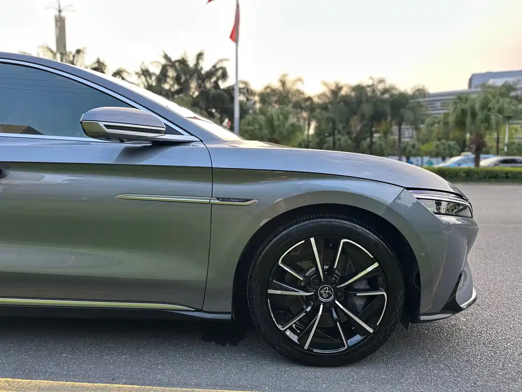 BYD Han — миниатюра 34