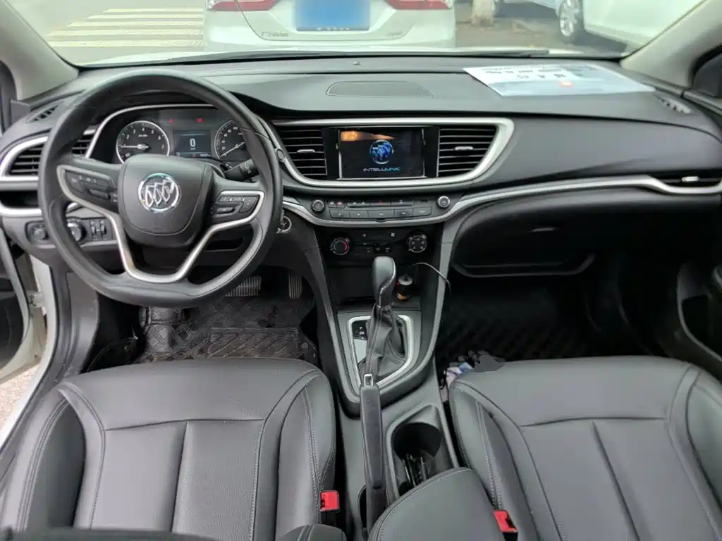 Buick Excelle — миниатюра 10