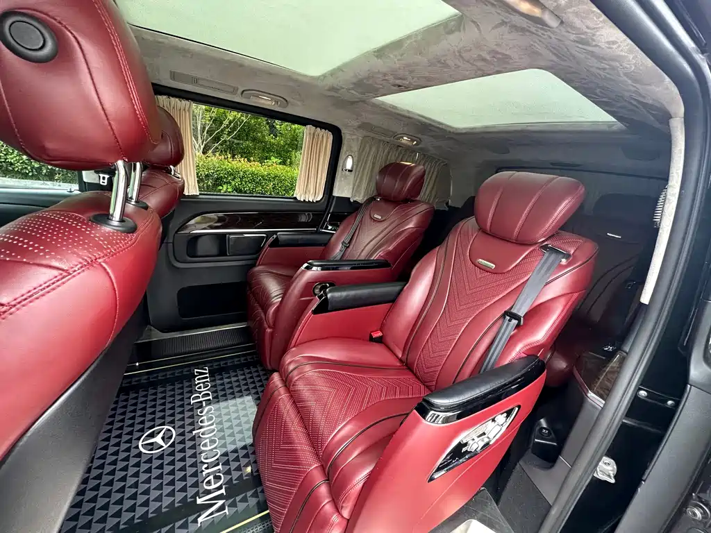 Mercedes-Benz V-Class — миниатюра 10