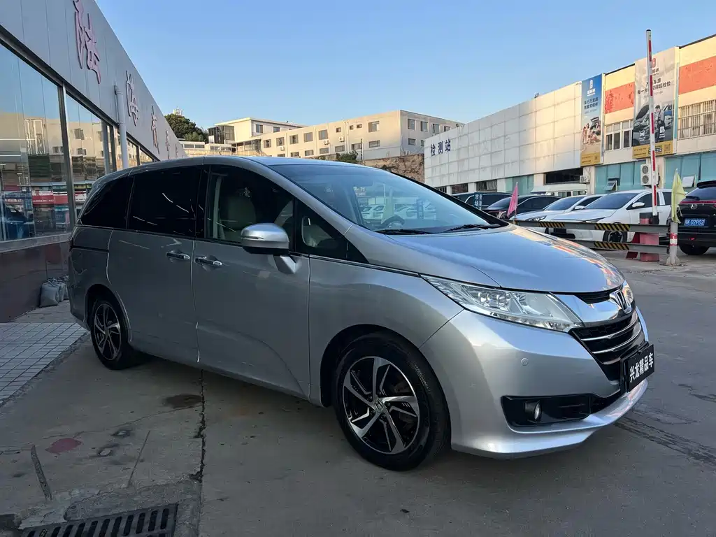 Honda Odyssey — миниатюра 3