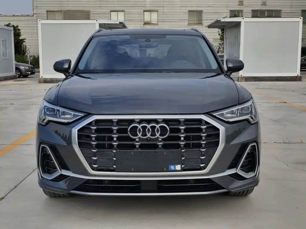 Audi Q3 — миниатюра 2