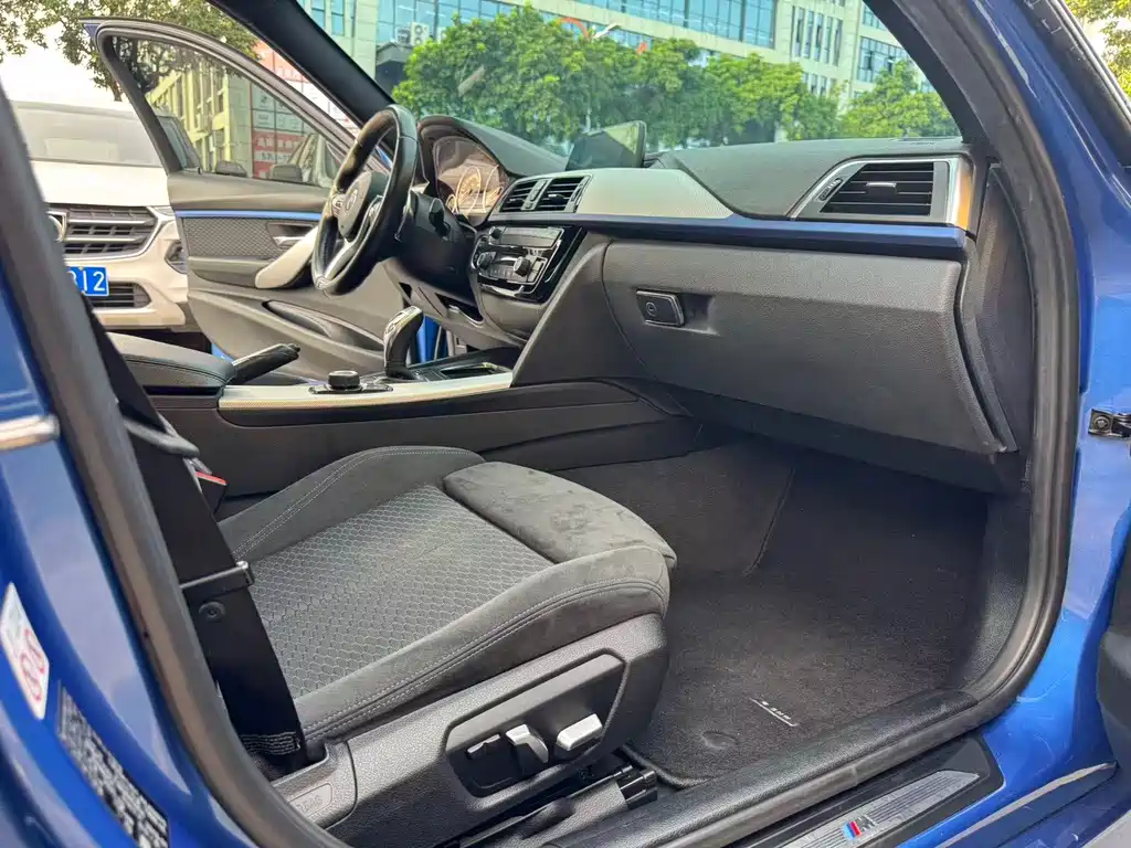 BMW 3 Series — миниатюра 10