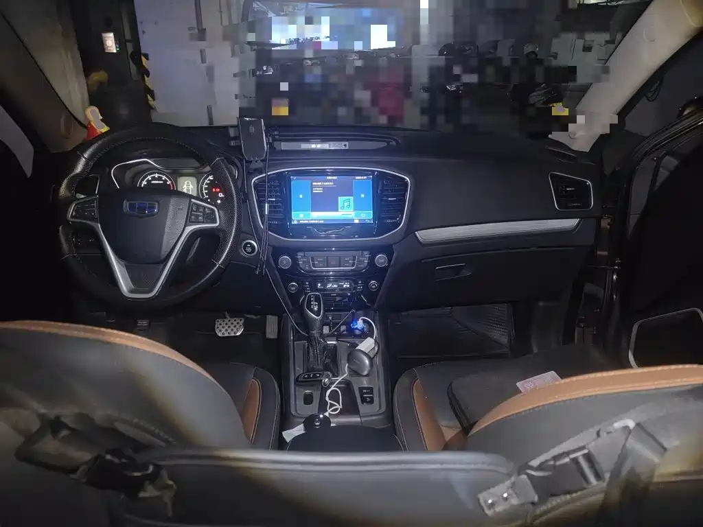 Geely Vision X6 — миниатюра 10