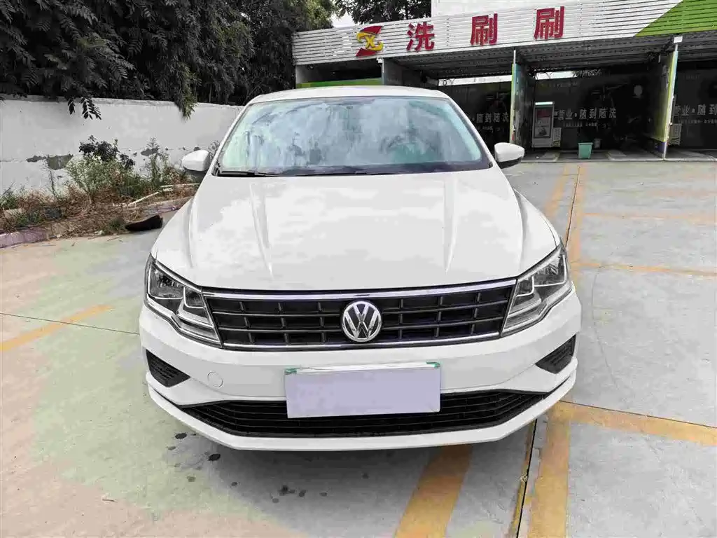 Volkswagen Jetta — миниатюра 2