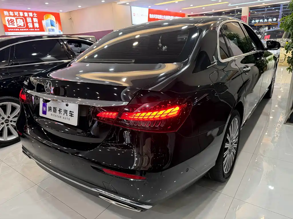 Mercedes-Benz E-Class — миниатюра 5