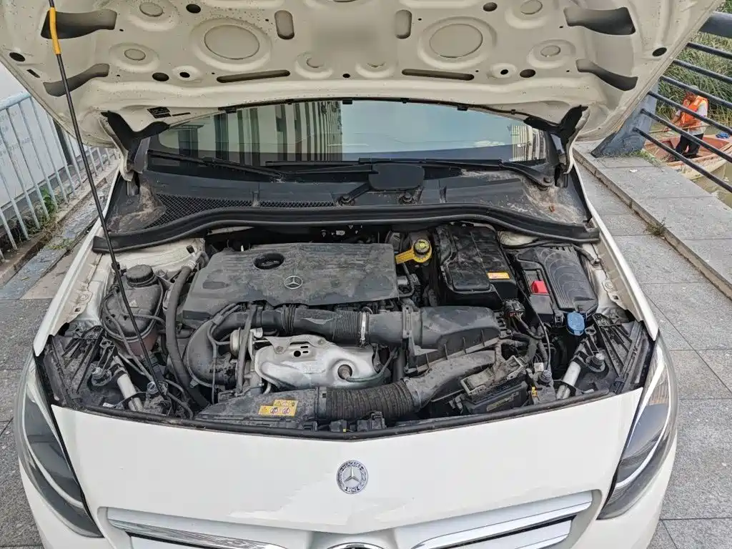 Mercedes-Benz B-Class — миниатюра 21