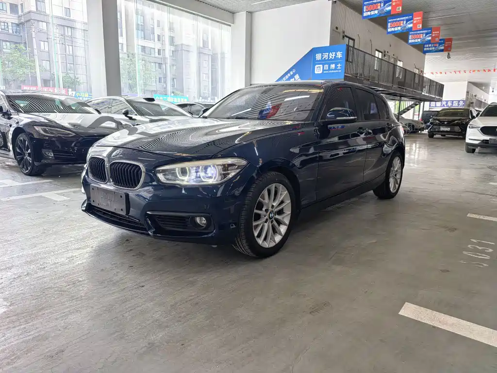BMW 1 Series (Import) 2016