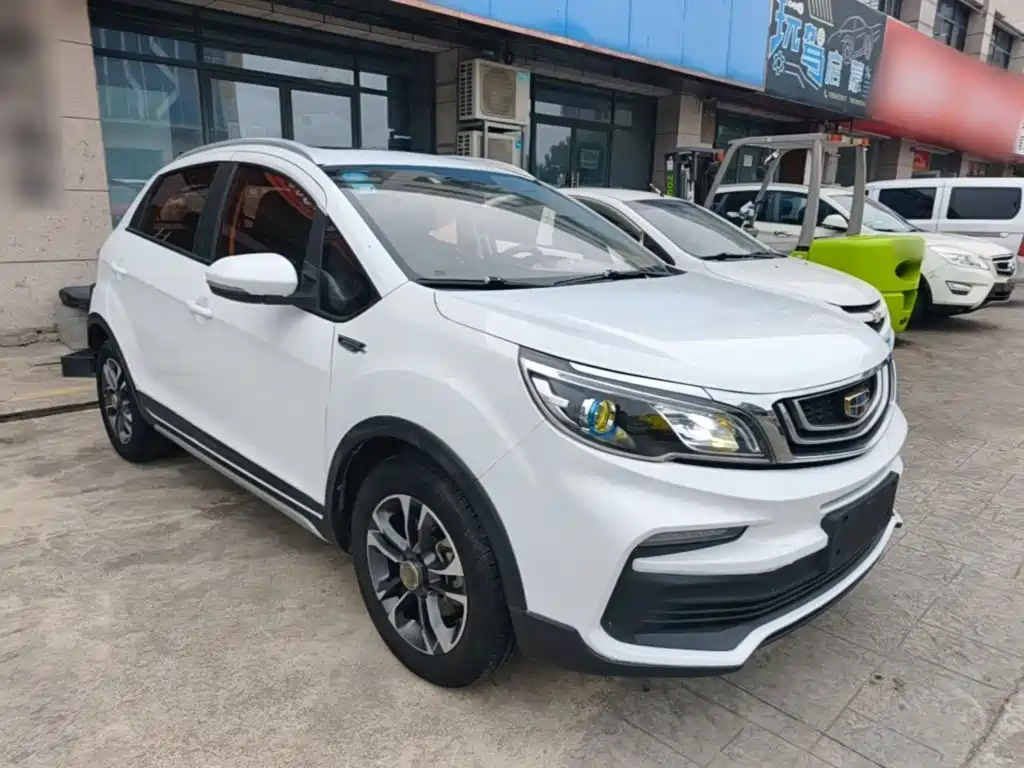 Geely Vision X3 — миниатюра 4
