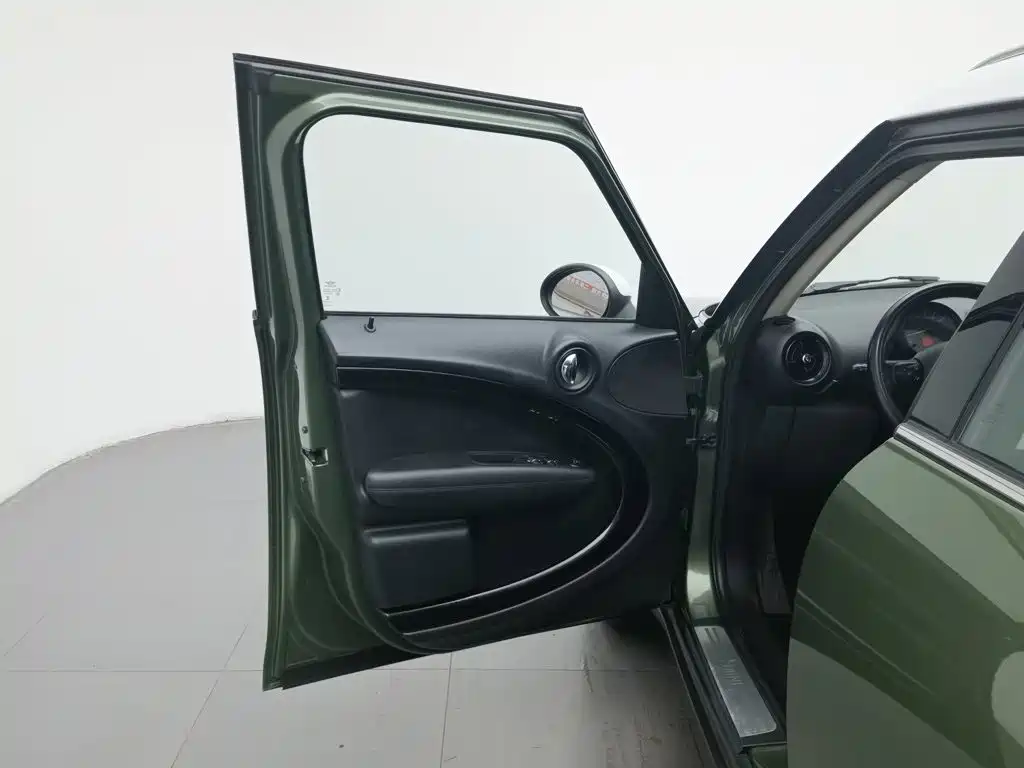 MINI Mini Countryman — миниатюра 8