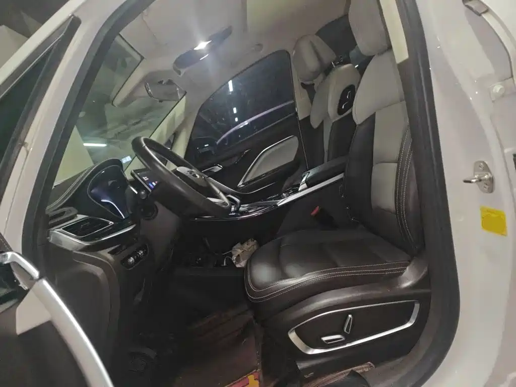 Geely Jia Ji — миниатюра 11