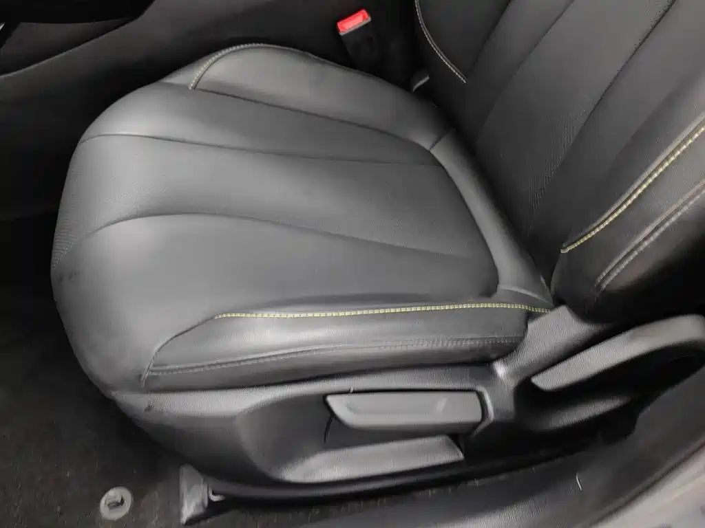 Roewe i5 — миниатюра 20