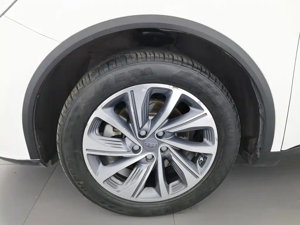 Geely Jia Ji — миниатюра 17