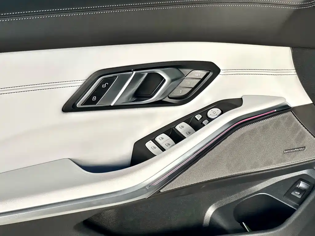 BMW M3 — миниатюра 20