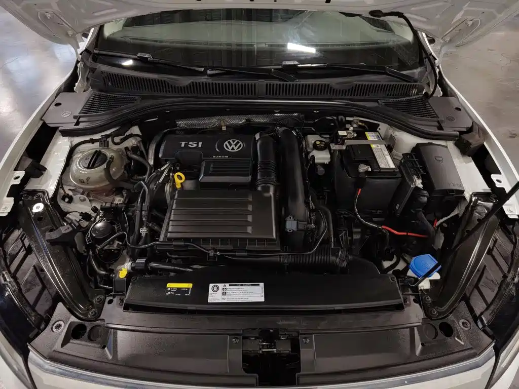 Volkswagen Sagitar — миниатюра 6