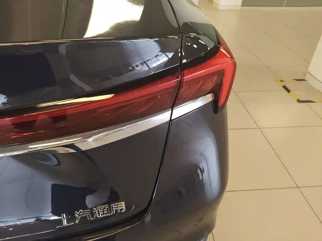 Buick LaCrosse — миниатюра 32